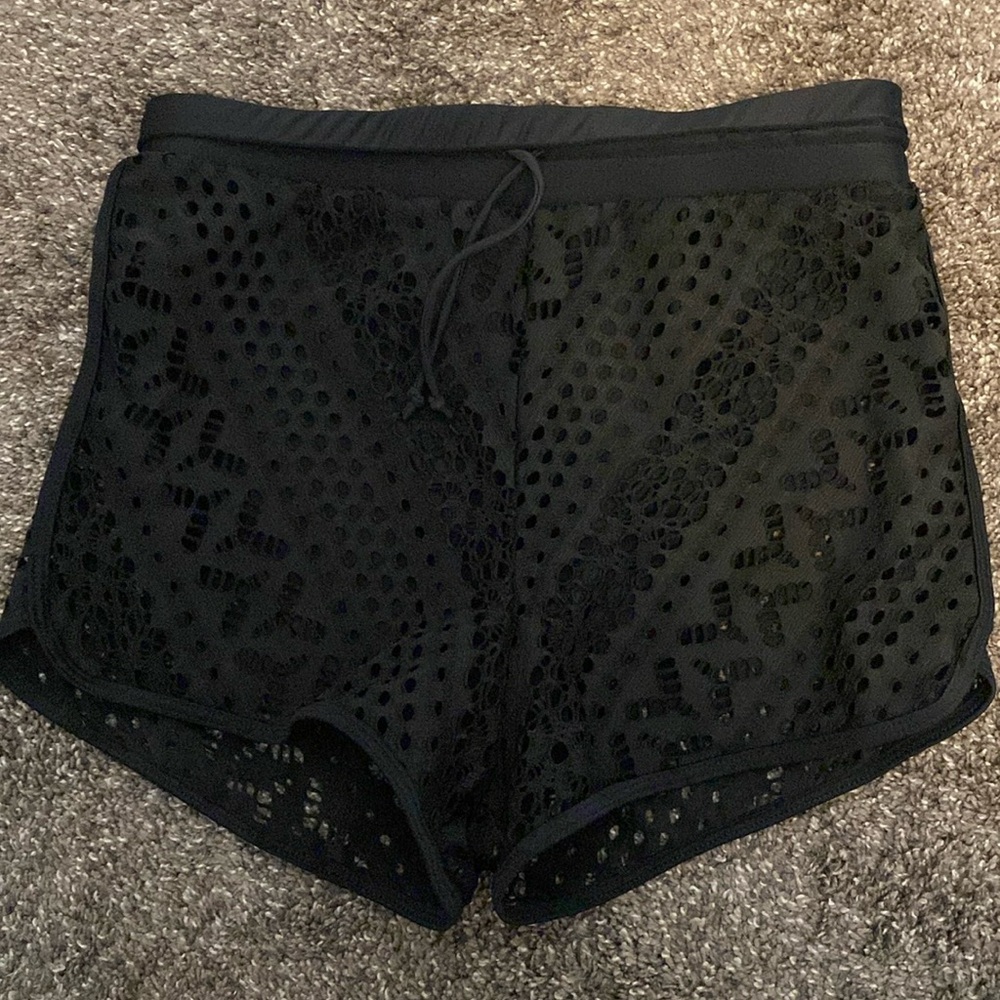 Women’s Black Swim Shorts Bottoms w/ Neted Shorts NWOT